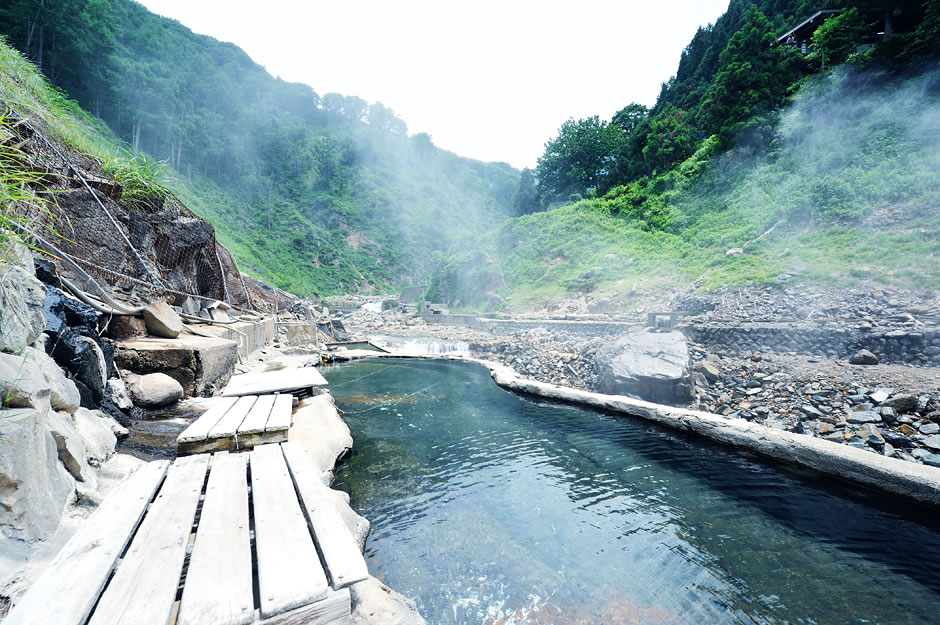 地獄谷おさるの温泉 後楽館