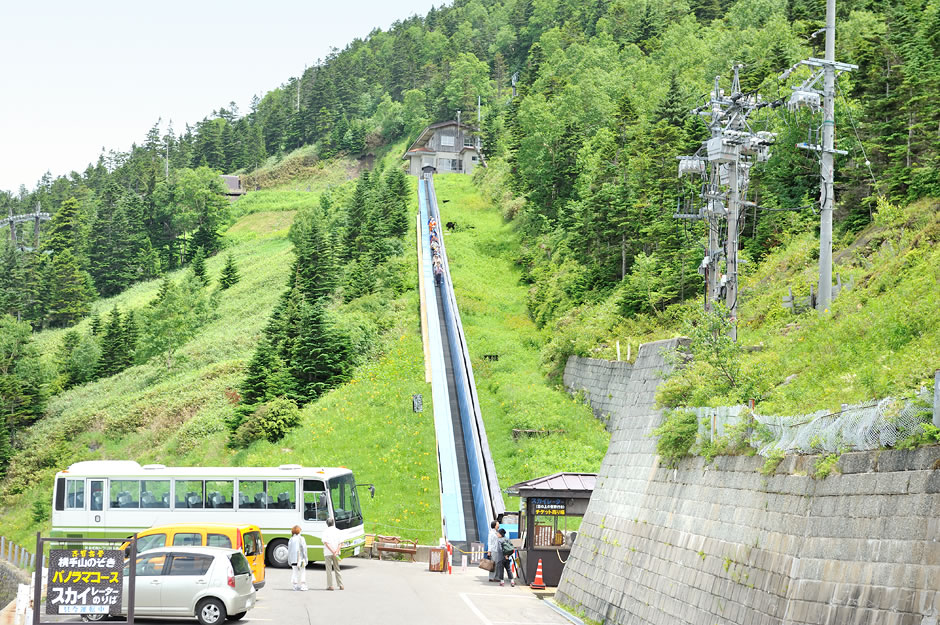 志賀高原ガイド 横手山パノラマコース 公式 志賀高原でおいしい食事が堪能できる旅館 ホテルタキモト